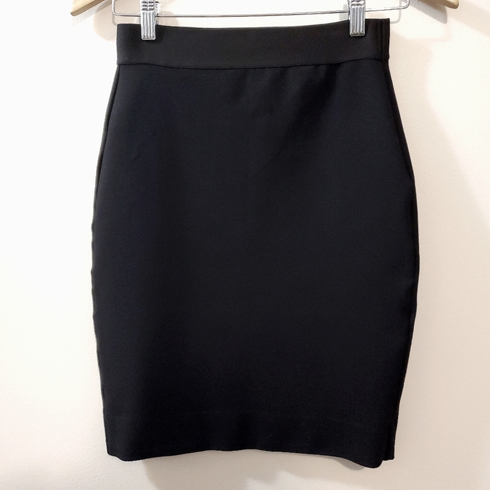 Everlane - Black Knee-Length Bodycon Pencil Skirt - Size XS